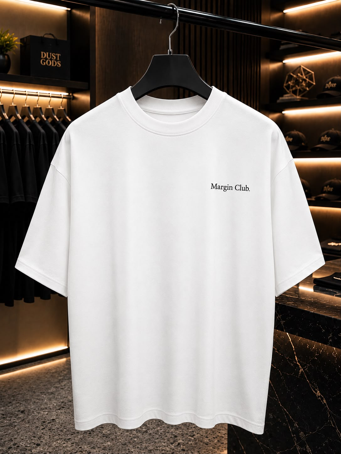 Beyaz Margin Club logolu oversize tişört, ön görünüm